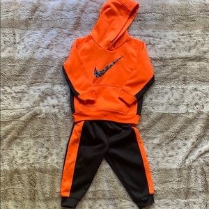 Nike Therma-fit suit